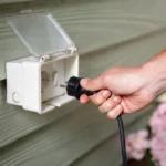 Philips Hue Outdoor Netzteil 100W DE+AT – IP67, 24V, für Niedervolt-Leuchten, 3,5m Kabel, 100W Leistung – Bild 3