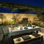 Philips Outdoor Solar Shroud Wandleuchte schwarz – 2.3W, 250 lm, 2700K, IP44, Bewegungssensor, kabellos – Bild 4