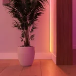 Philips Hue OmniGlow Gradient Lightstrip 3m 2700lm – RGBW, 2000-6500 K, zuschneidbar, OmniGlow-Technologie – Bild 2